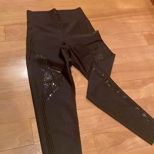 UltraCor women’s leggings. XS. Black with black pleather detail